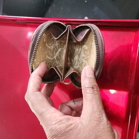 riri Vintage Dooney & Bourke Navy & British Tan BIG Duck Coin Purse Mini Wallet. - Picture 3 of 4